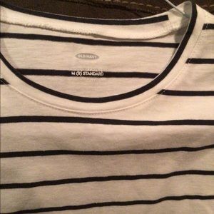 Girls Old Navy Long sleeve t-shirts